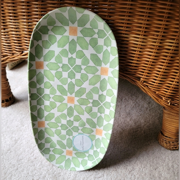 Samantha Pynn Home Rectangular Melamine Serving Tray - Picture 6 of 8